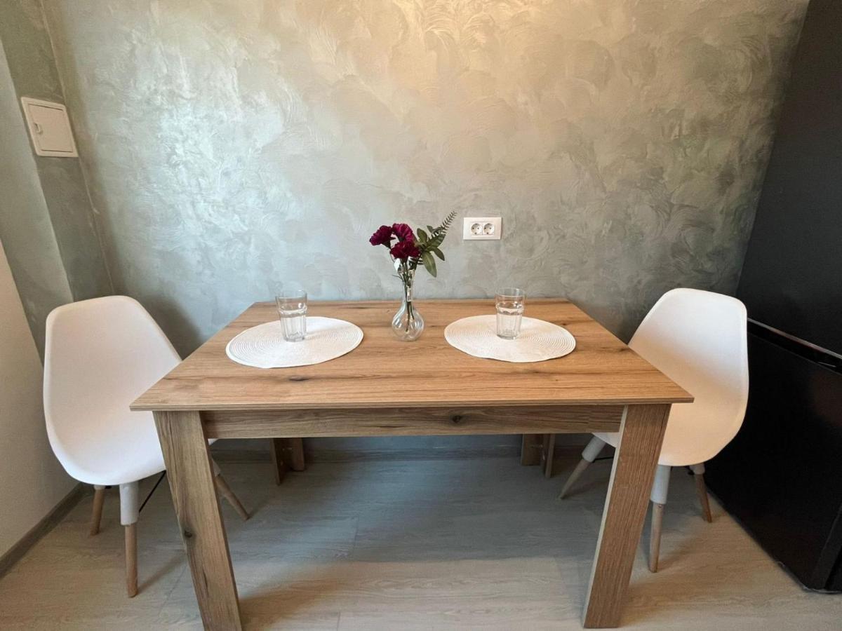Superb Apartment 35 Voucere Vacanta Zero74Unu236Optsute Iasi Ngoại thất bức ảnh