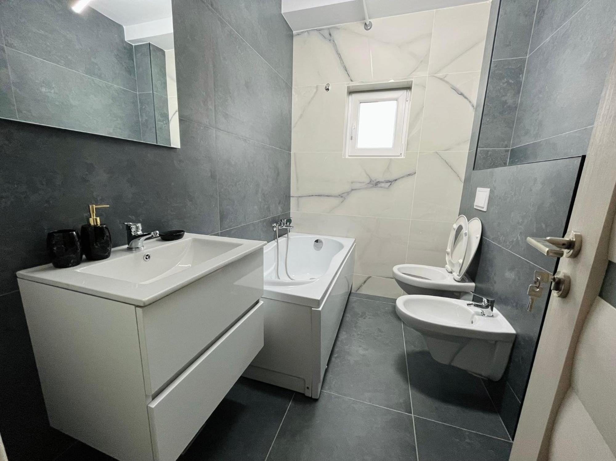 Superb Apartment 35 Voucere Vacanta Zero74Unu236Optsute Iasi Ngoại thất bức ảnh