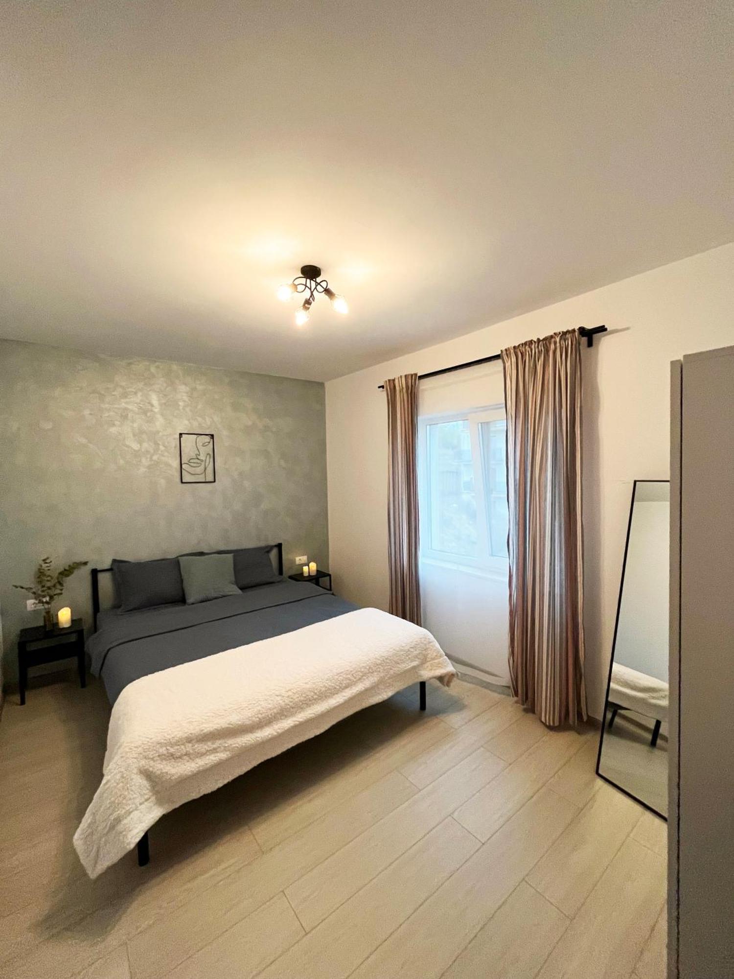 Superb Apartment 35 Voucere Vacanta Zero74Unu236Optsute Iasi Ngoại thất bức ảnh